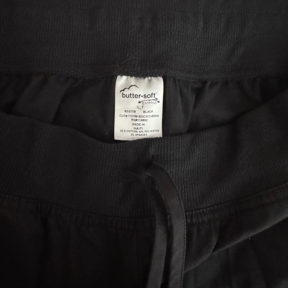 Uniform Advantage “Butter Soft” Jogger Scrub Pant